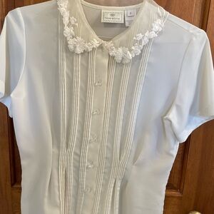 Women’s blouse